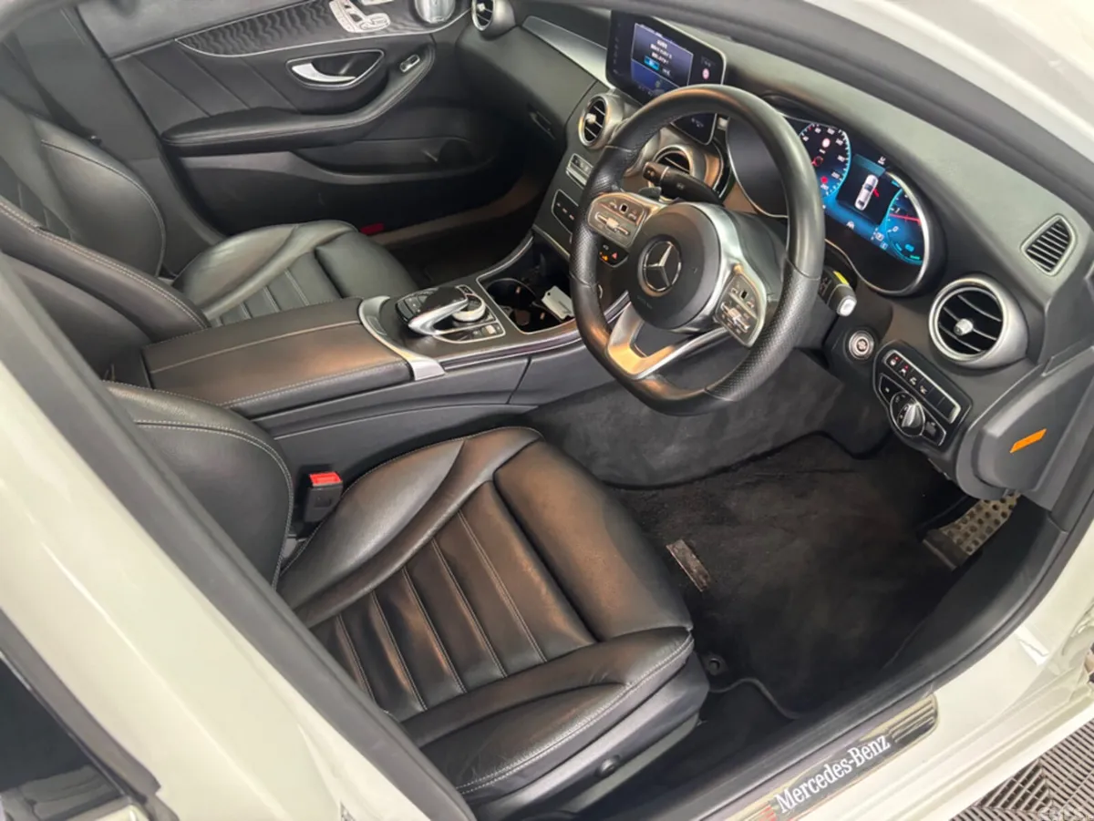 Mercedes-Benz C-Class Saloon, Petrol Hybrid, 2019, White
