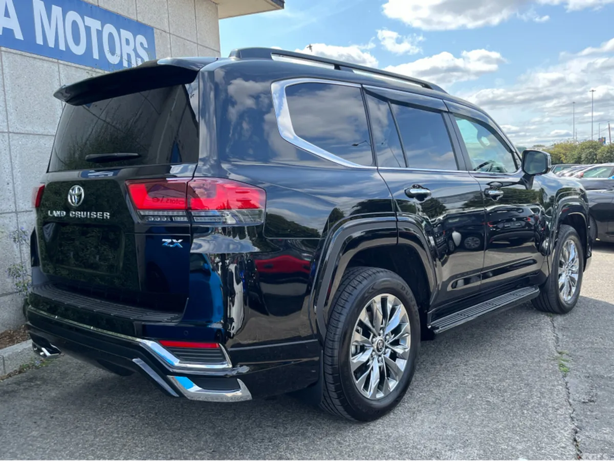 Toyota Land Cruiser SUV, Diesel, 2025, Black