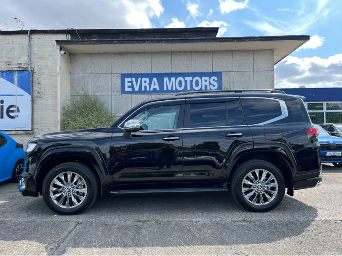 Toyota Land Cruiser SUV, Diesel, 2025, Black