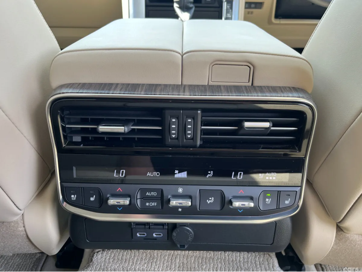 Toyota Land Cruiser SUV, Diesel, 2025, Black