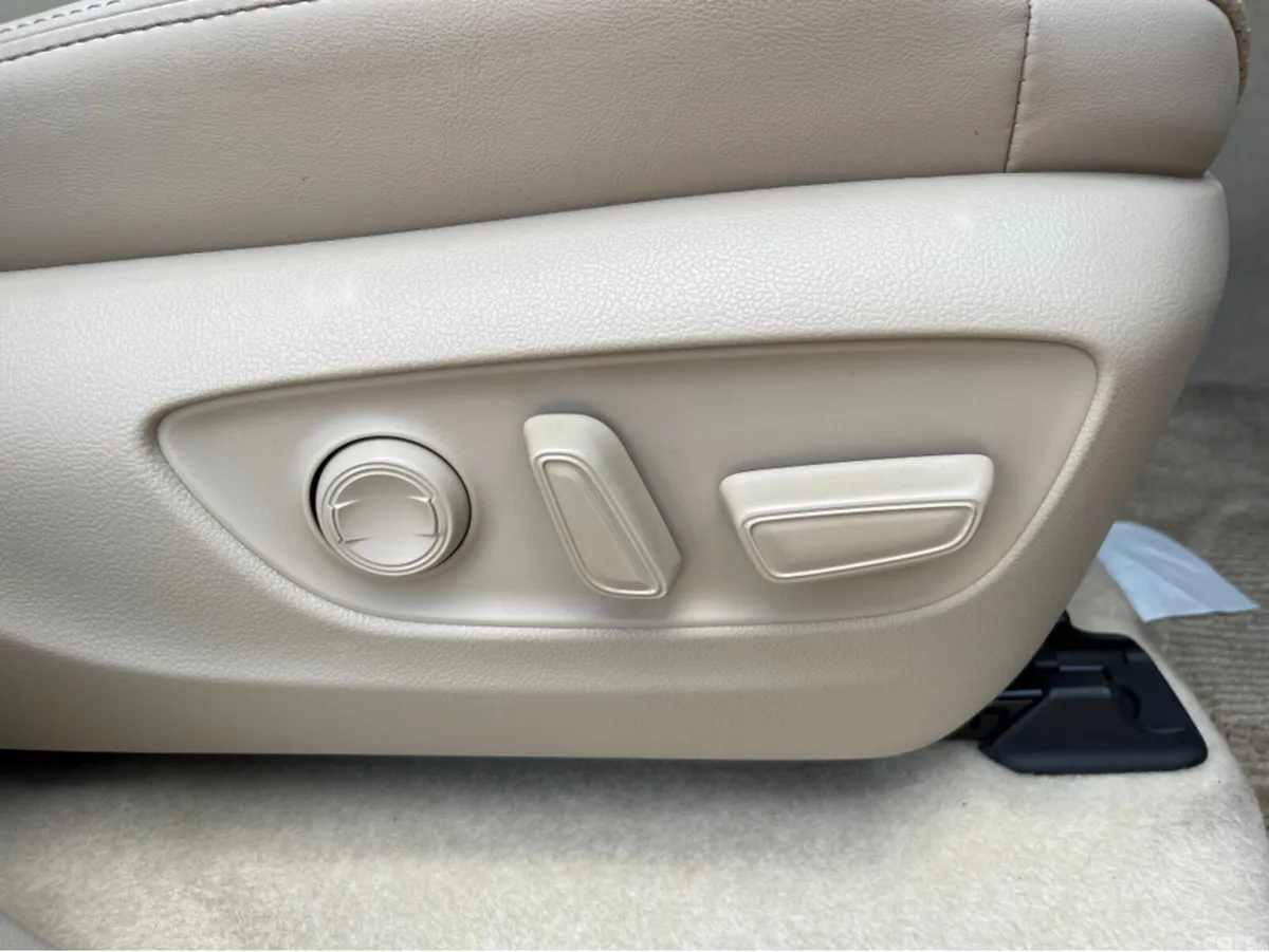 Toyota Land Cruiser SUV, Diesel, 2025, Black