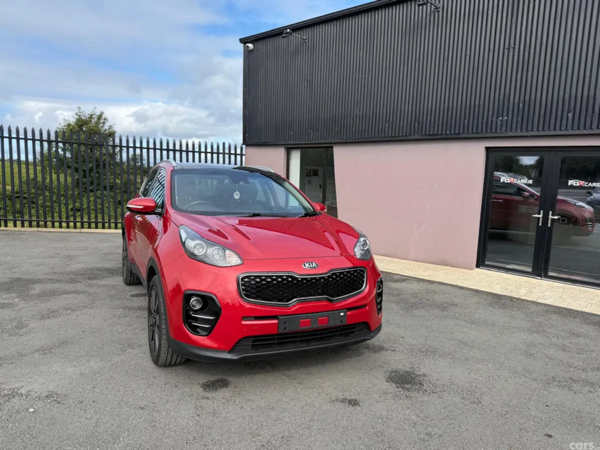 Kia Sportage SUV, Diesel, 2017, Red