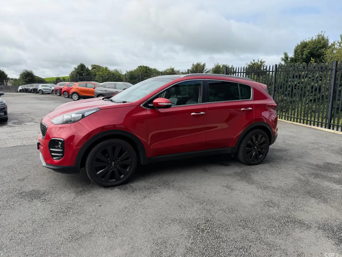 Kia Sportage SUV, Diesel, 2017, Red