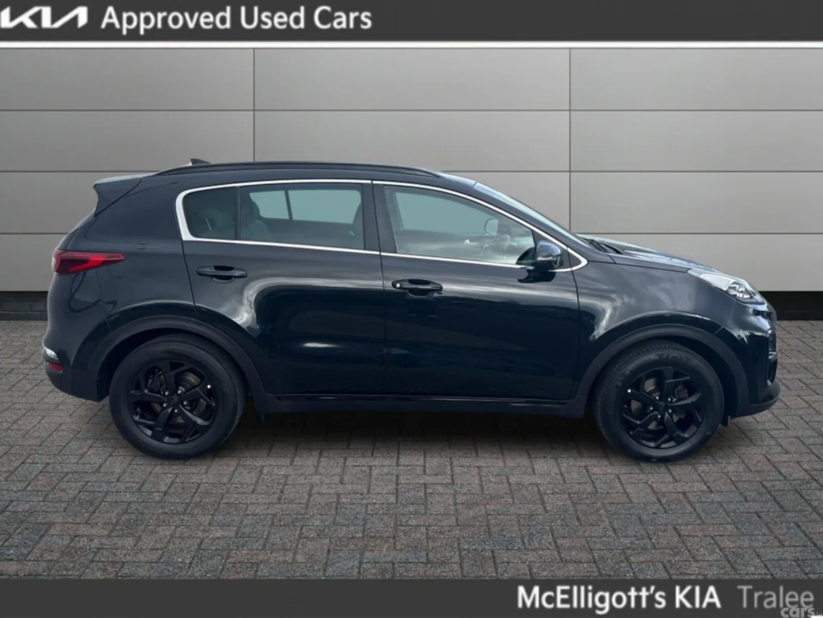 Kia Sportage MPV, Diesel Hybrid, 2021, Black
