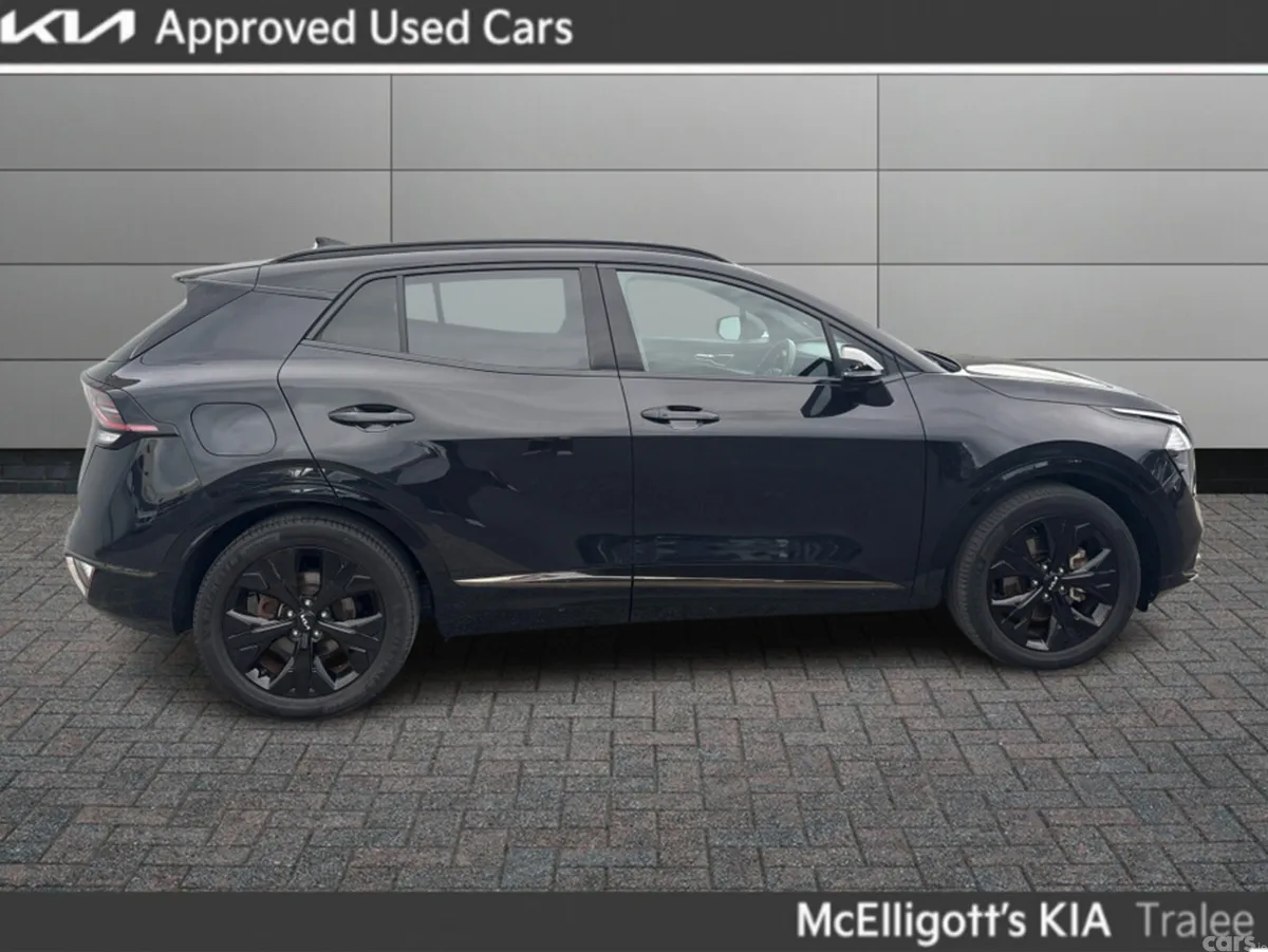 Kia Sportage MPV, Petrol Plug-in Hybrid, 2024, Black