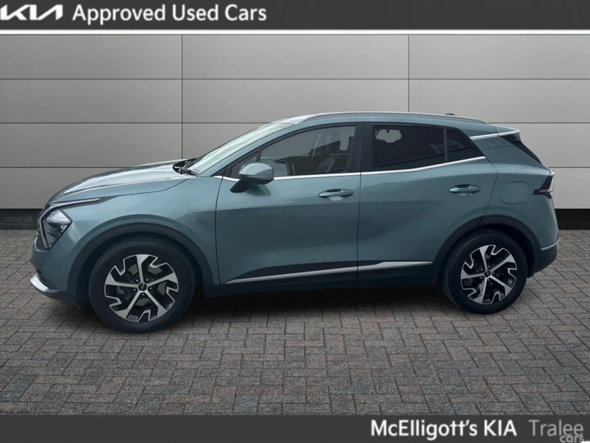 Kia Sportage MPV, Diesel, 2023, Grey
