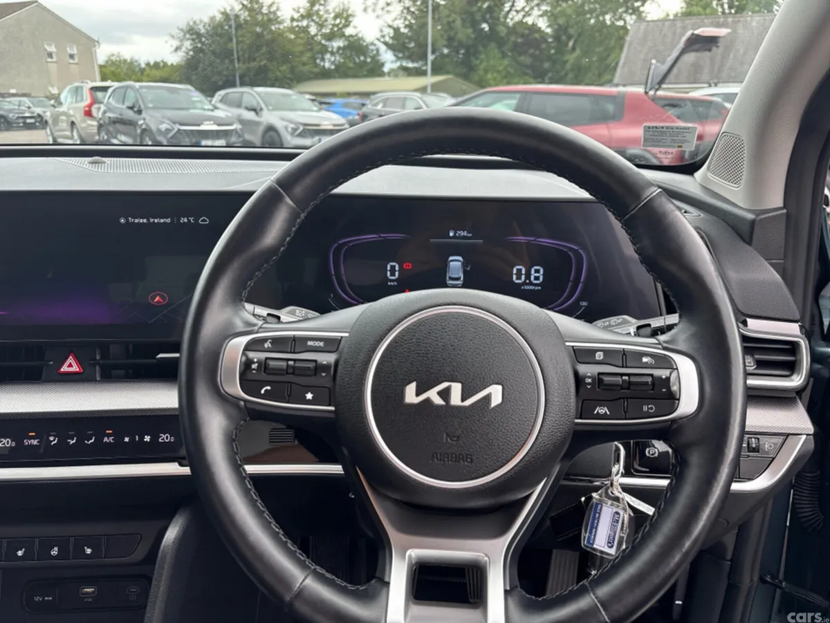 Kia Sportage MPV, Diesel, 2023, Grey