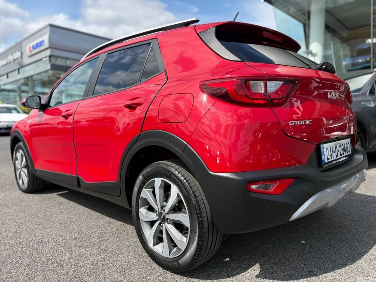 Kia Stonic Hatchback, Petrol, 2024, Red
