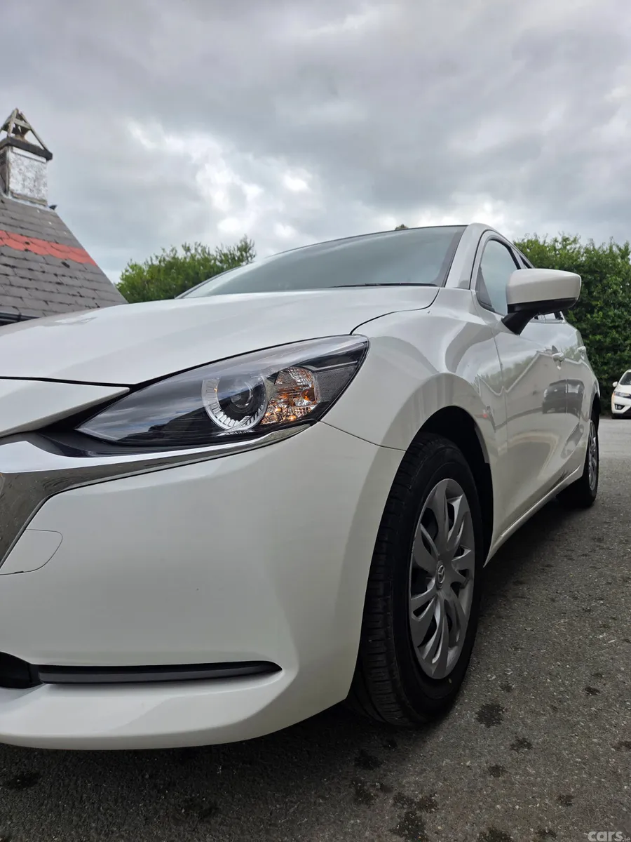 Mazda Mazda2 Hatchback, Petrol, 2023, White
