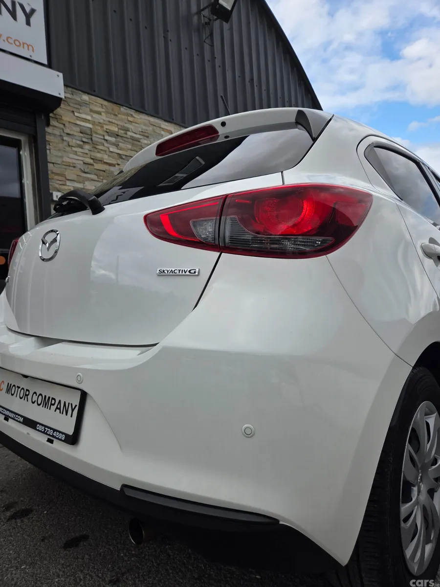 Mazda Mazda2 Hatchback, Petrol, 2023, White