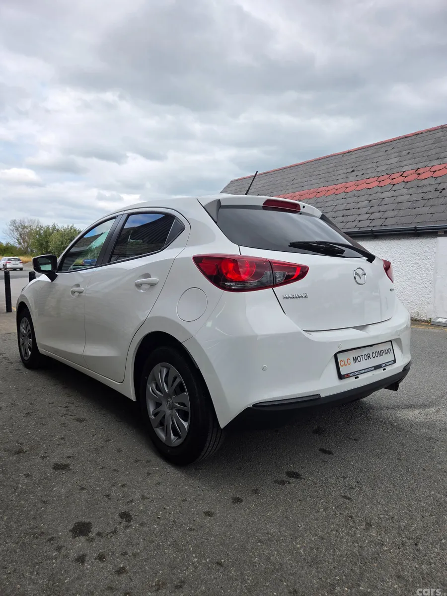 Mazda Mazda2 Hatchback, Petrol, 2023, White