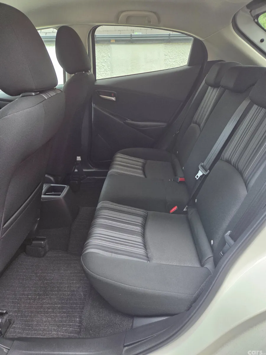 Mazda Mazda2 Hatchback, Petrol, 2023, White