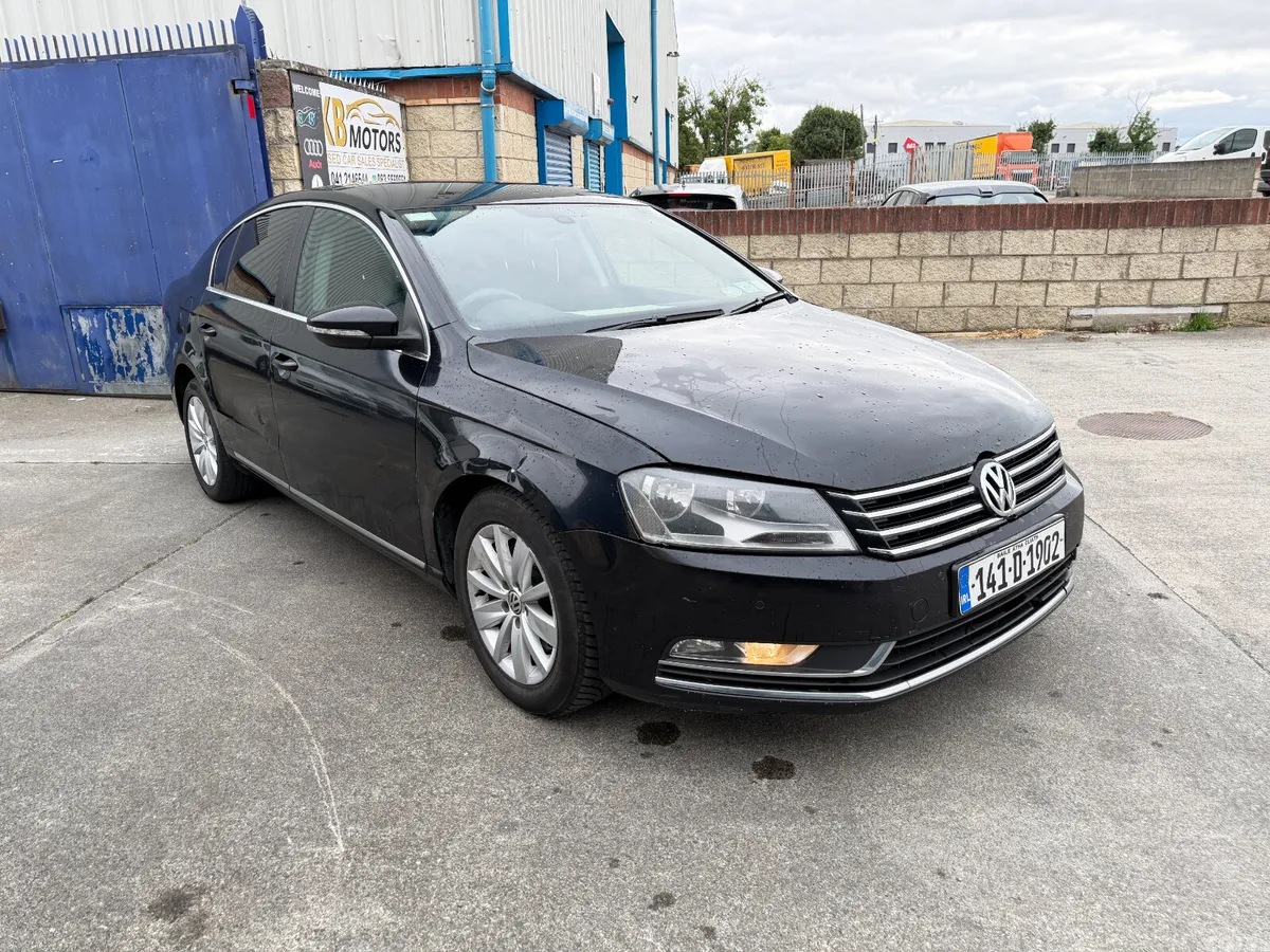 Volkswagen Passat Saloon, Diesel, 2014, Black