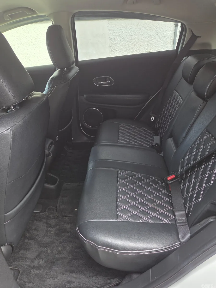 Honda Vezel MPV, Petrol Hybrid, 2016, White