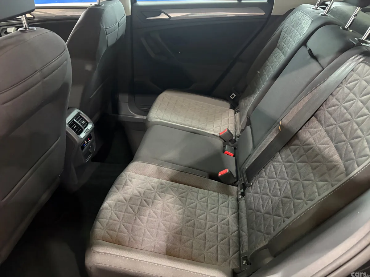 Volkswagen Tiguan SUV, Diesel, 2022, Black