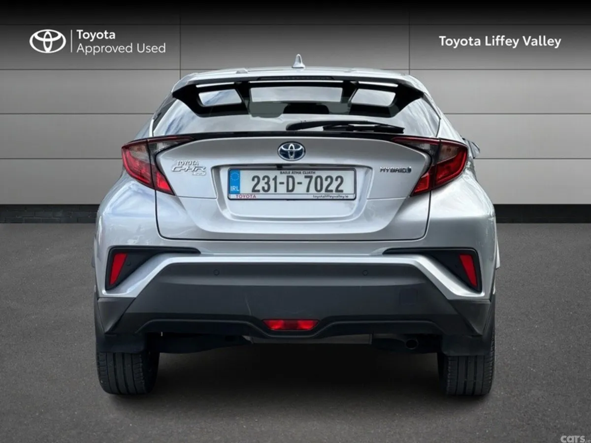 Toyota C-HR SUV, Petrol Hybrid, 2023, Silver