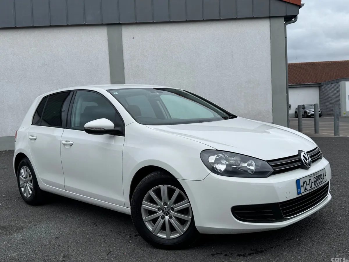 Volkswagen Golf Hatchback, Petrol, 2012, White