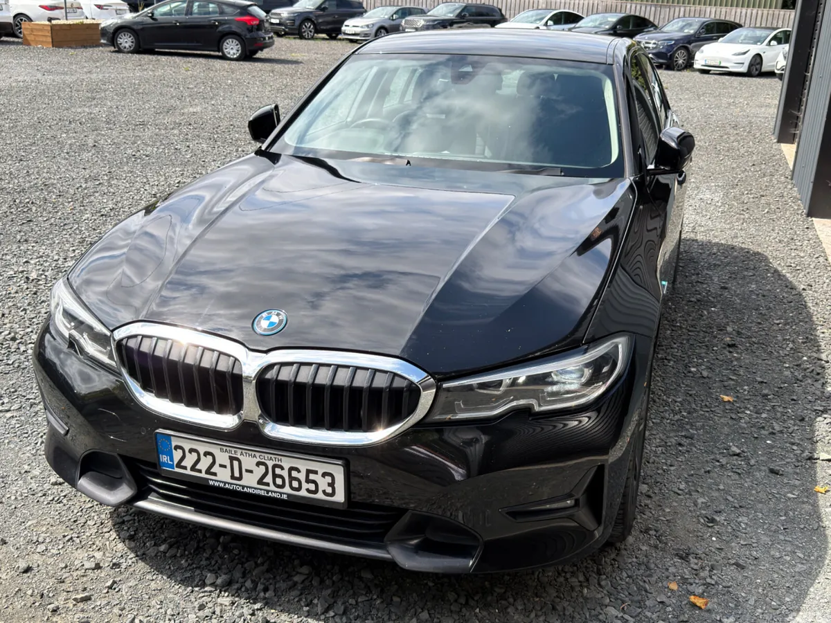 BMW 3-Series Saloon, Petrol Hybrid, 2022, Black
