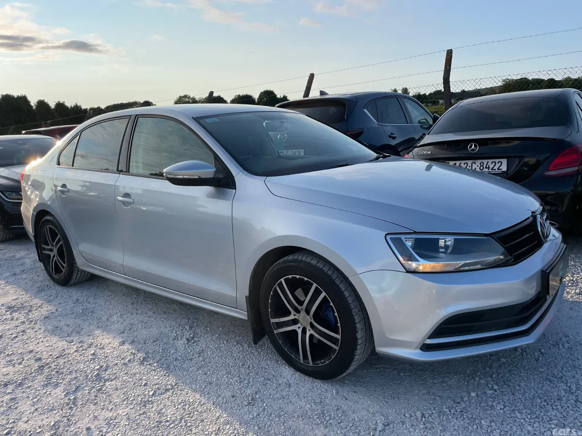 Volkswagen Jetta Saloon, Diesel, 2015, Silver