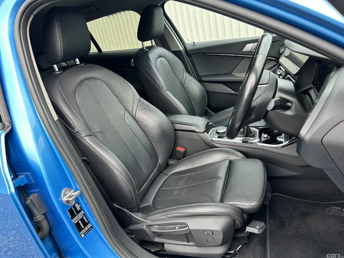 BMW 1-Series Hatchback, Diesel, 2020, Blue