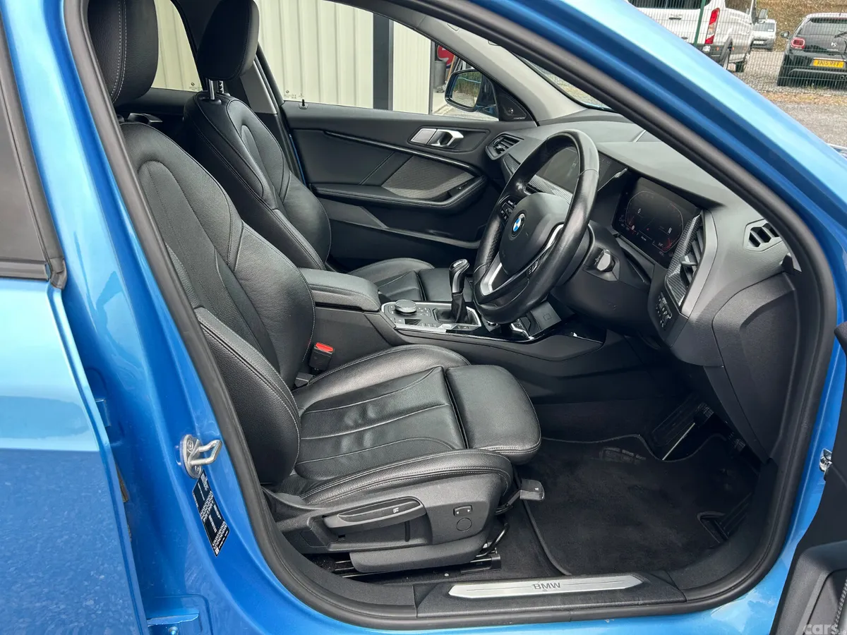 BMW 1-Series Hatchback, Diesel, 2020, Blue