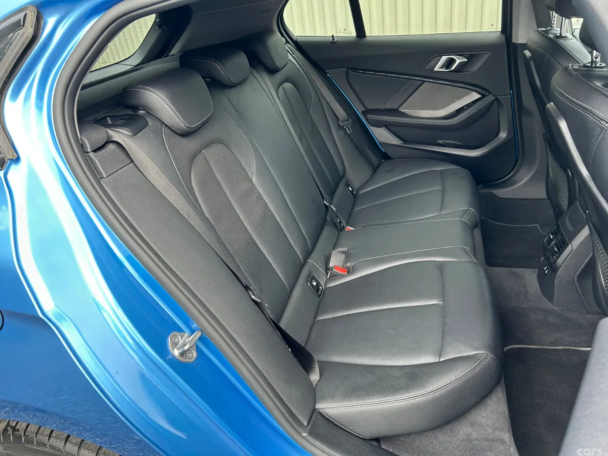 BMW 1-Series Hatchback, Diesel, 2020, Blue