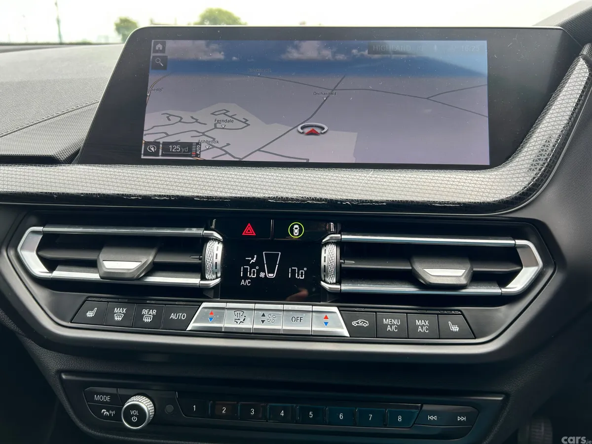 BMW 1-Series Hatchback, Diesel, 2020, Blue