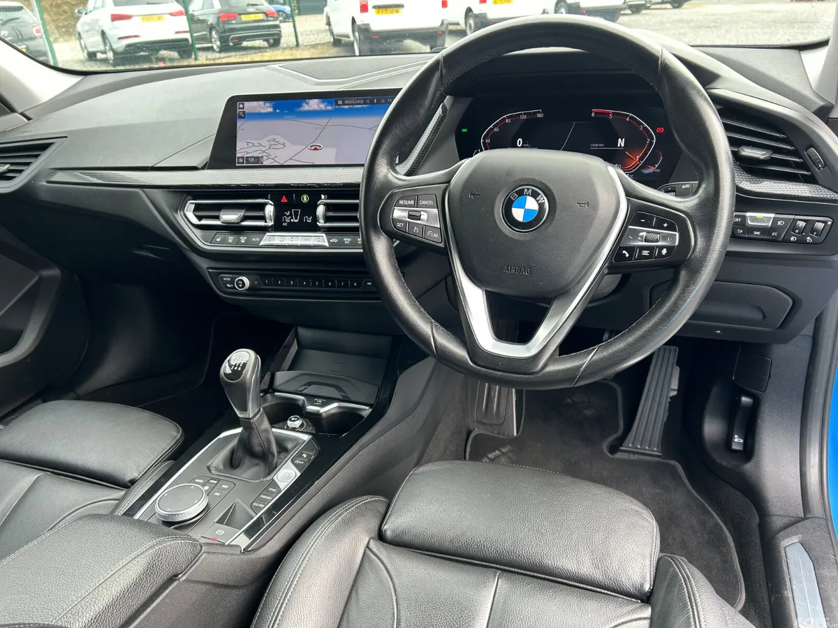 BMW 1-Series Hatchback, Diesel, 2020, Blue