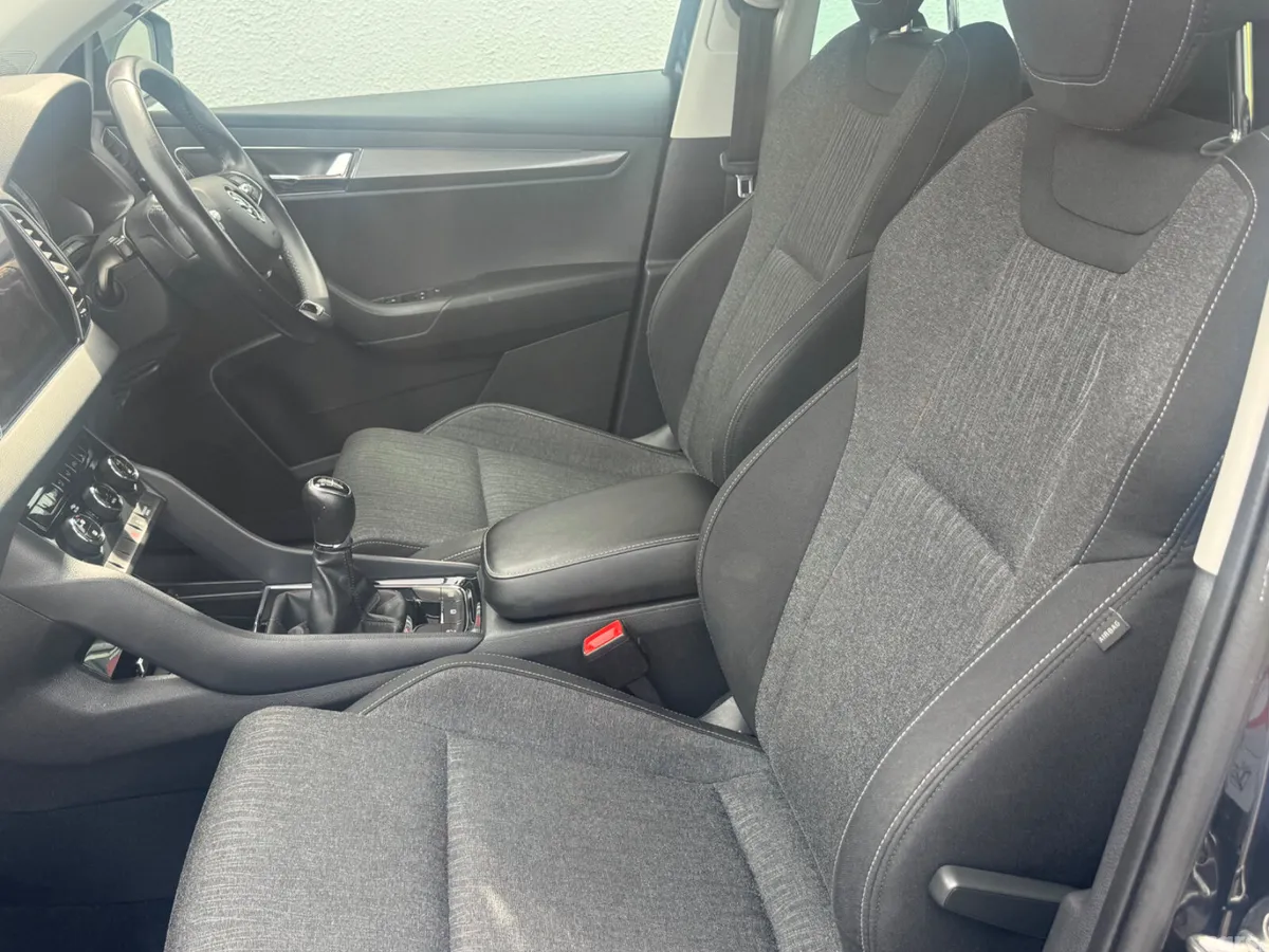 Skoda Karoq Estate/Jeep, Diesel, 2021, Black