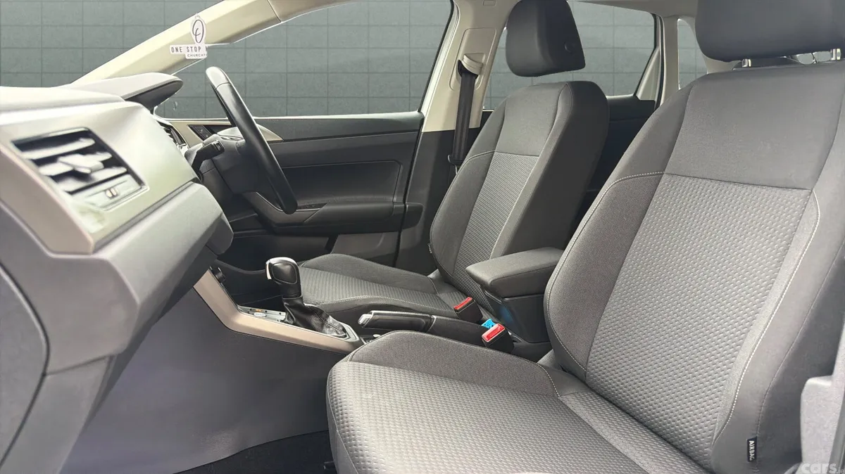 Volkswagen Polo Hatchback, Petrol, 2020, White