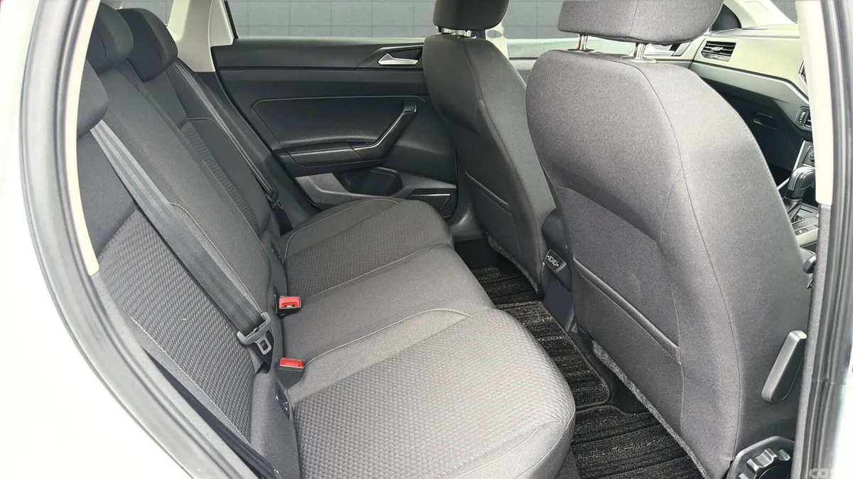 Volkswagen Polo Hatchback, Petrol, 2020, White