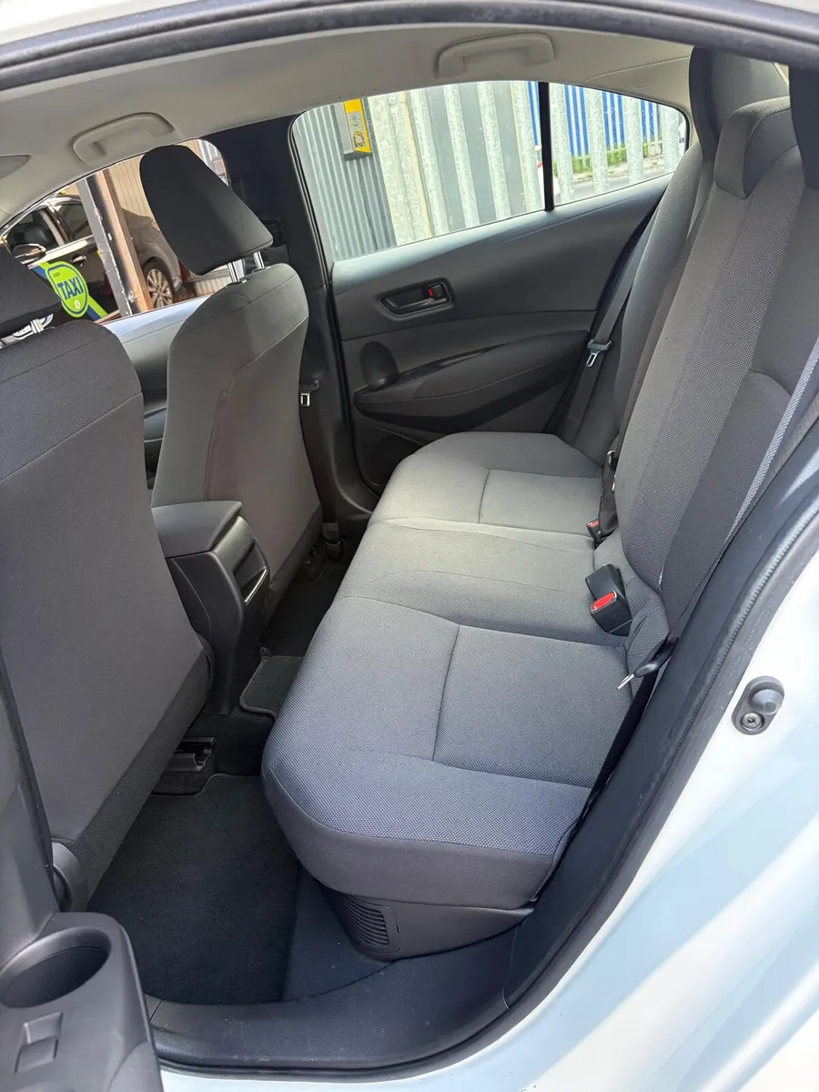 Toyota Corolla Saloon, Petrol Hybrid, 2023, White