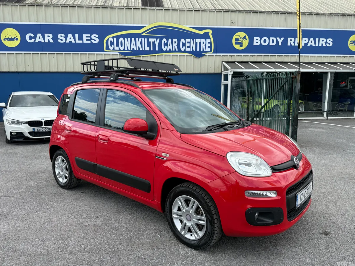 Fiat 500 Hatchback, Petrol, 2017, Red