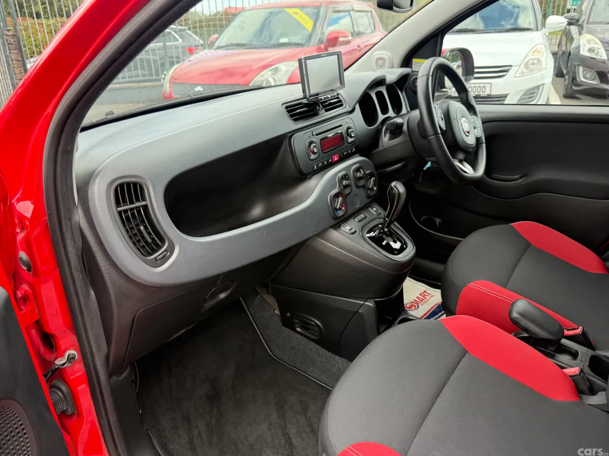 Fiat 500 Hatchback, Petrol, 2017, Red