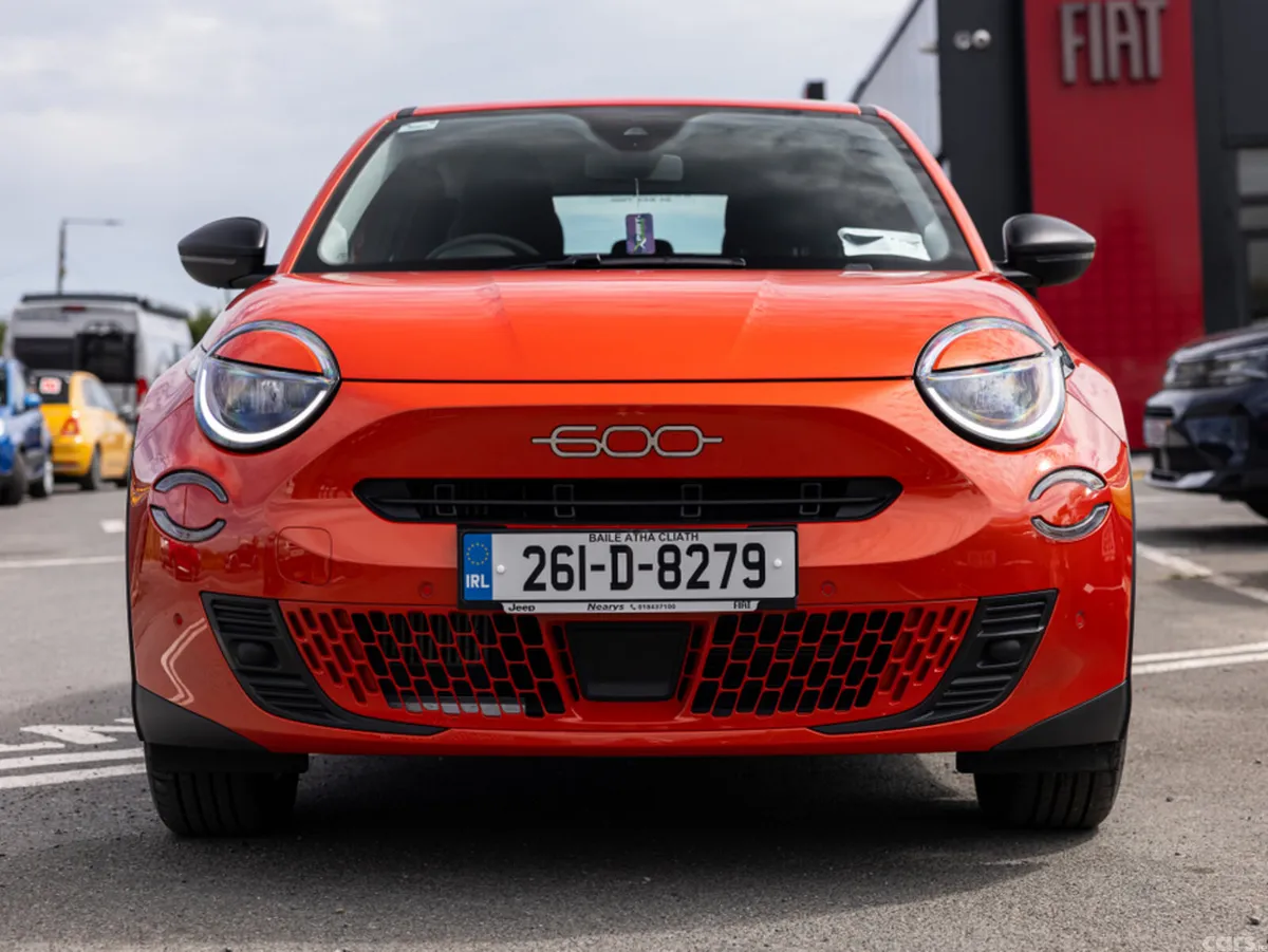 Fiat 600 Hatchback, Petrol, 2026, Orange