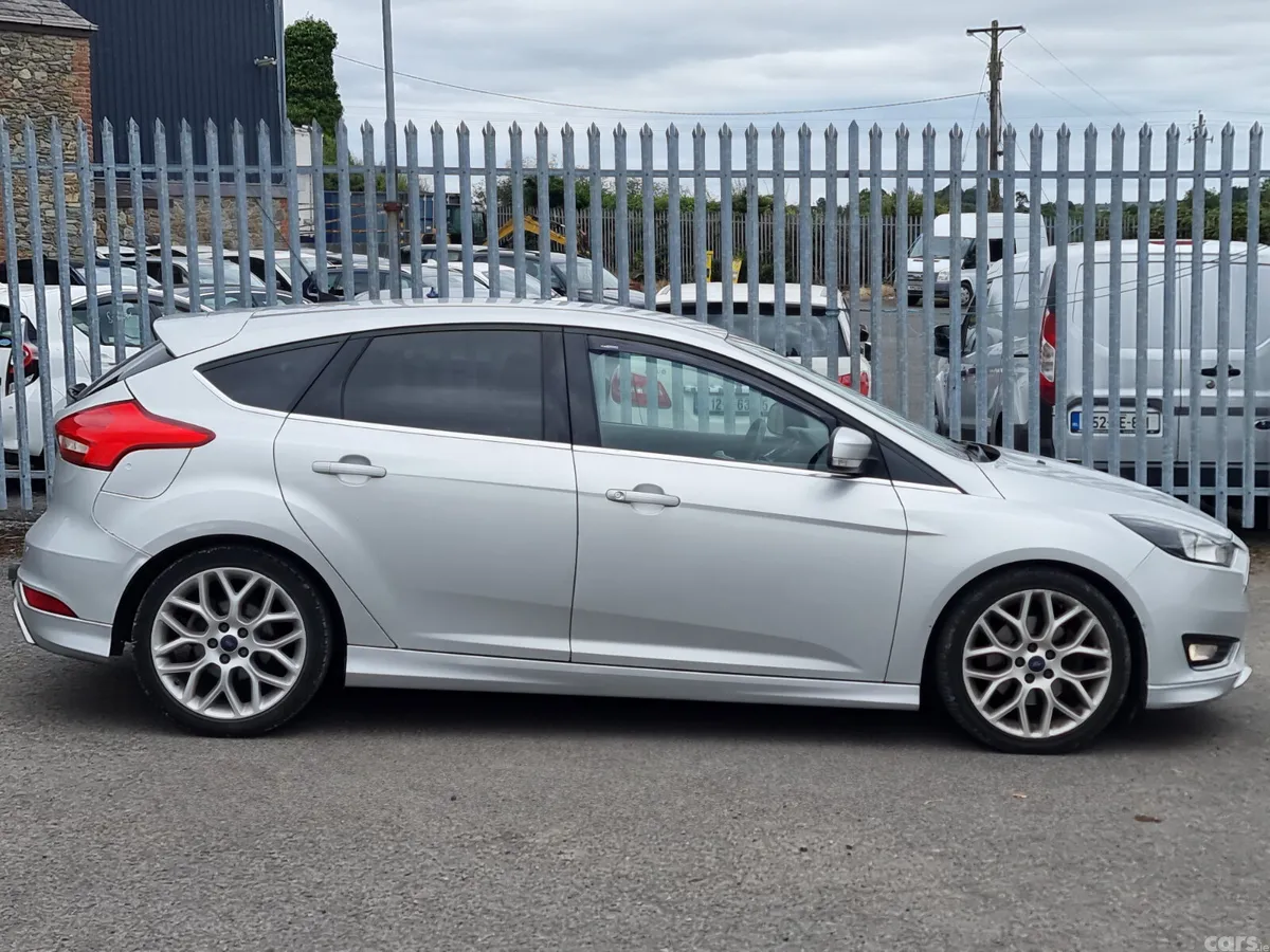 Ford Focus Hatchback, Diesel, 2015, Silver