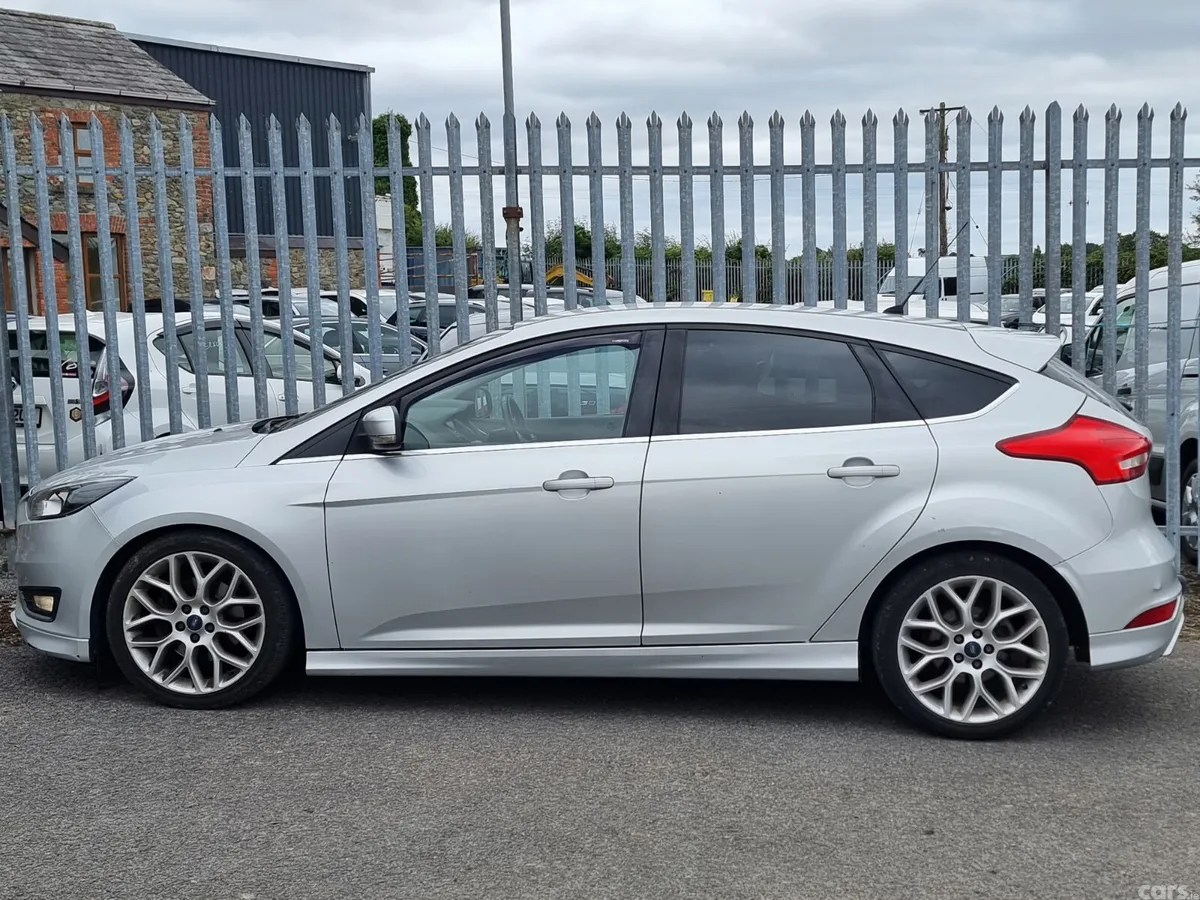 Ford Focus Hatchback, Diesel, 2015, Silver