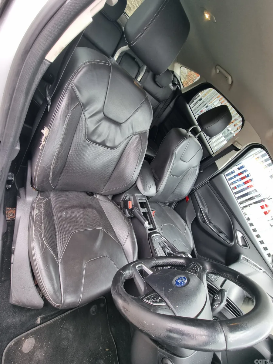Ford Focus Hatchback, Diesel, 2015, Silver