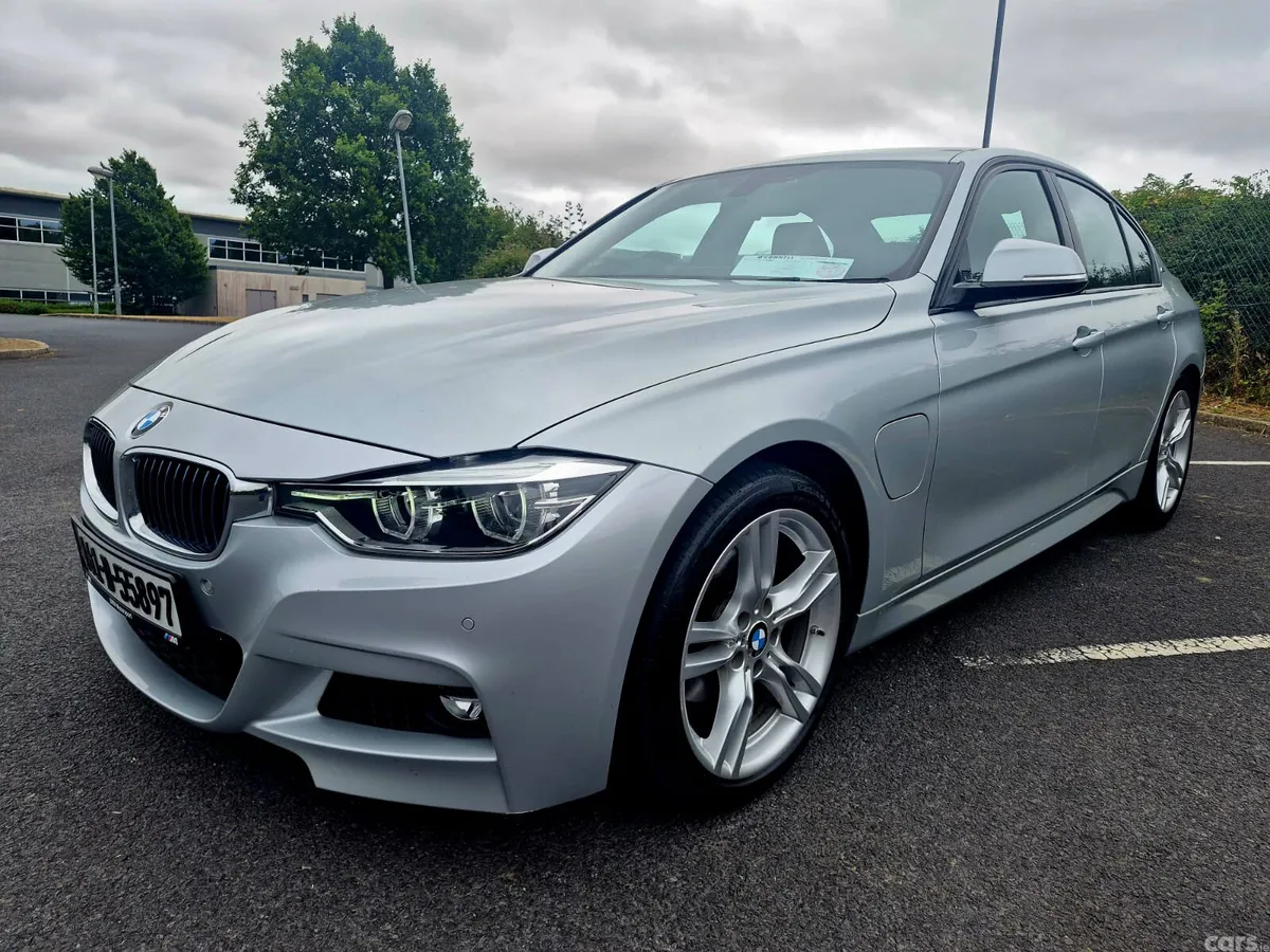 BMW 3-Series Saloon, Petrol Plug-in Hybrid, 2016, Silver