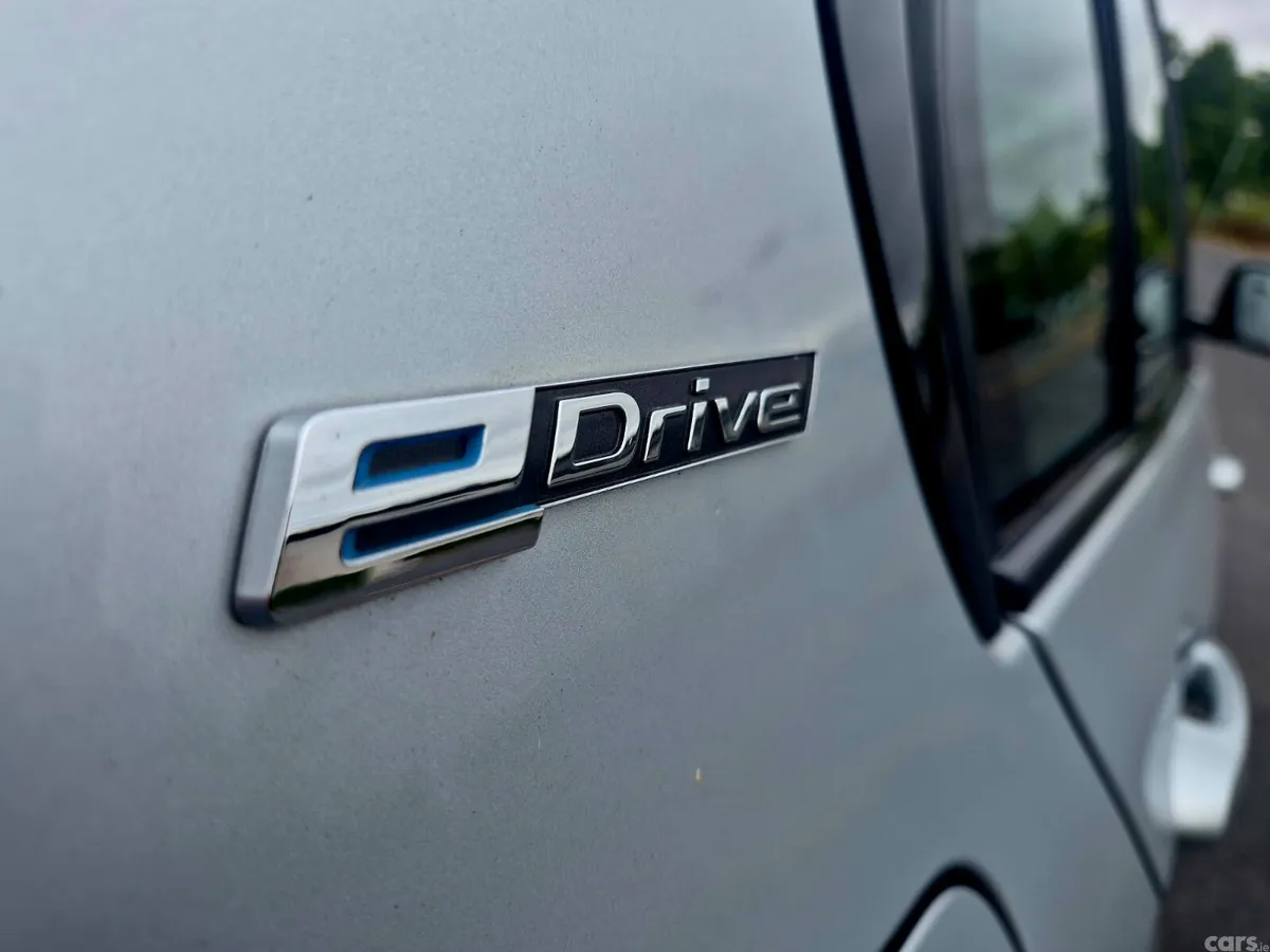 BMW 3-Series Saloon, Petrol Plug-in Hybrid, 2016, Silver