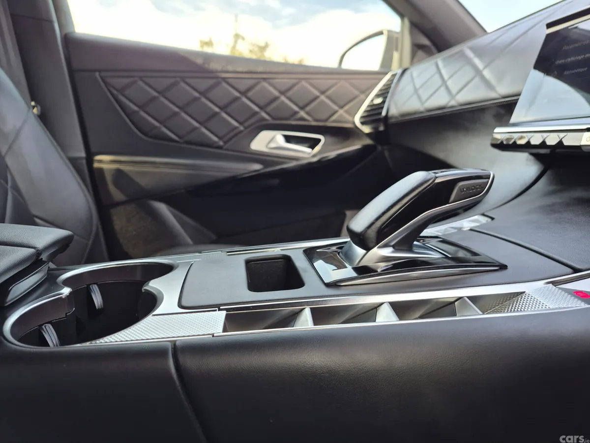 DS Automobiles DS 7 Estate/Jeep, Petrol Plug-in Hybrid, 2024, Grey