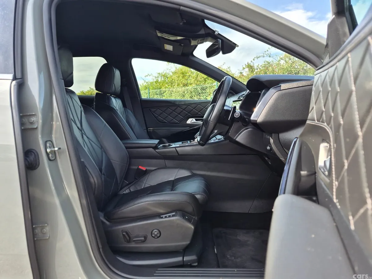 DS Automobiles DS 7 Estate/Jeep, Petrol Plug-in Hybrid, 2024, Grey