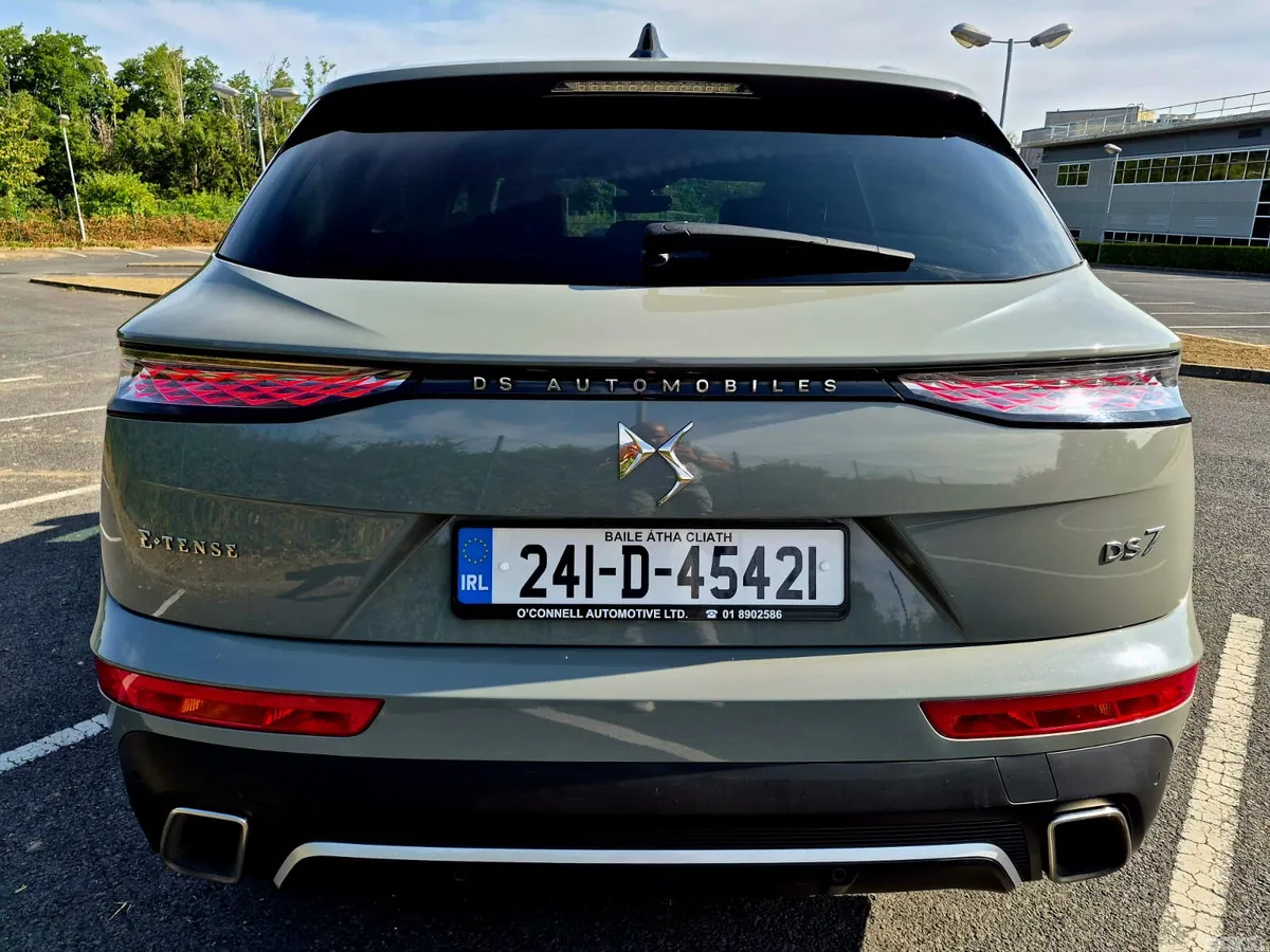 DS Automobiles DS 7 Estate/Jeep, Petrol Plug-in Hybrid, 2024, Grey