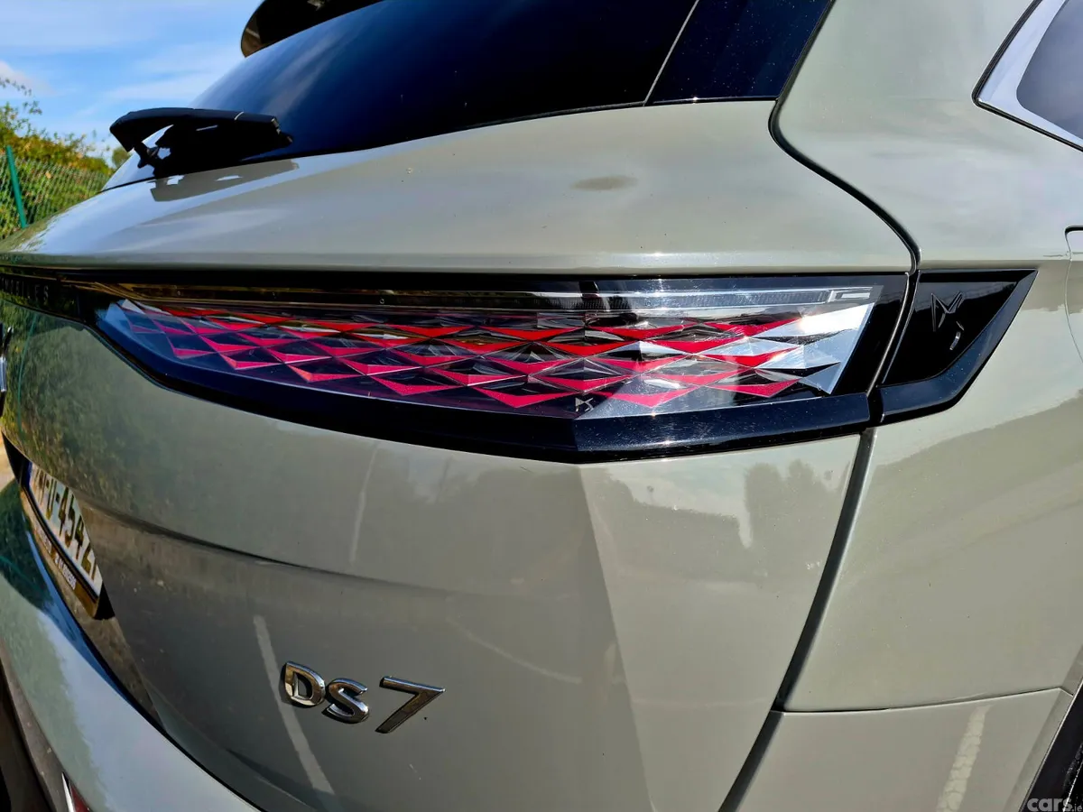 DS Automobiles DS 7 Estate/Jeep, Petrol Plug-in Hybrid, 2024, Grey