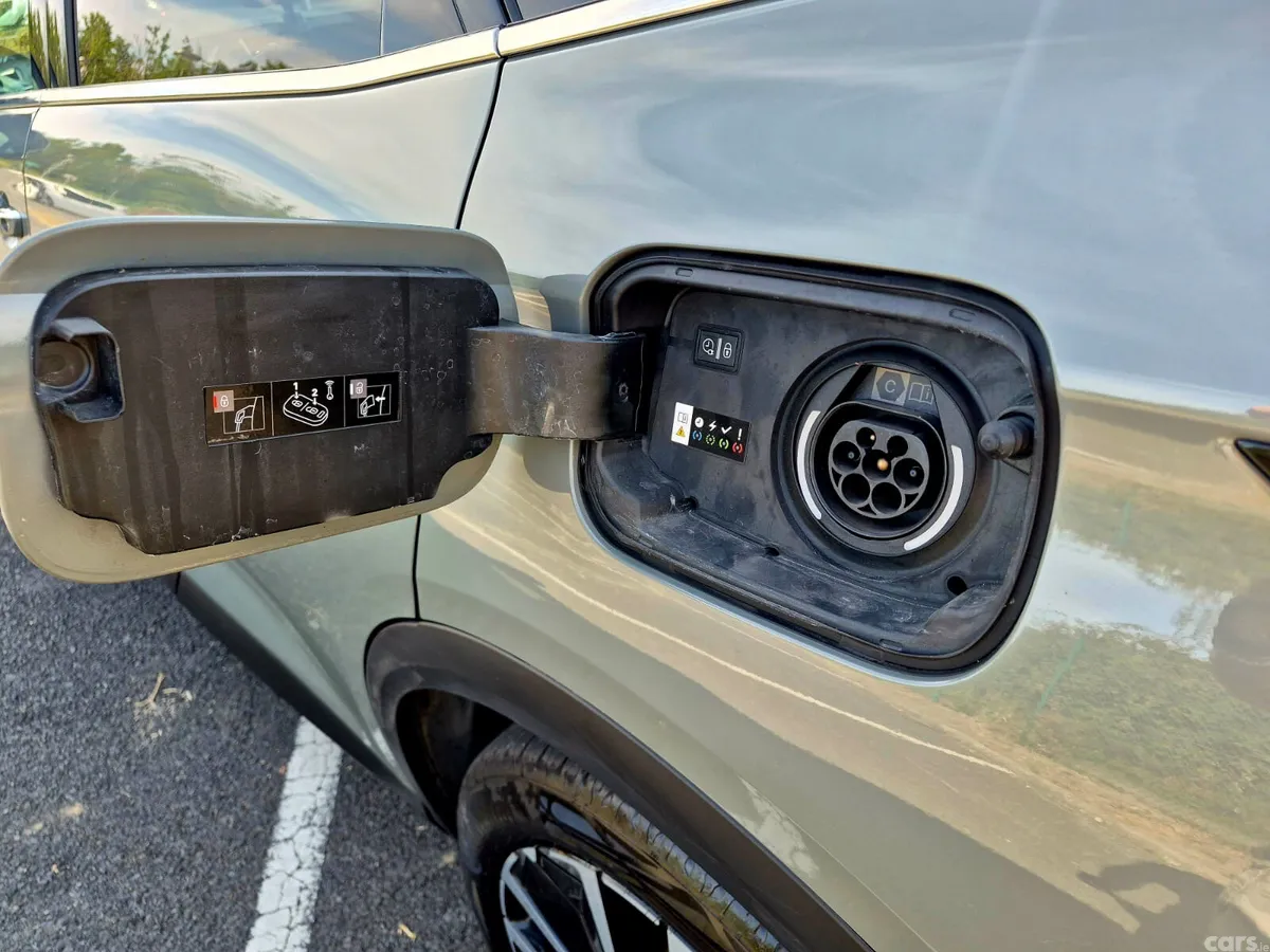 DS Automobiles DS 7 Estate/Jeep, Petrol Plug-in Hybrid, 2024, Grey