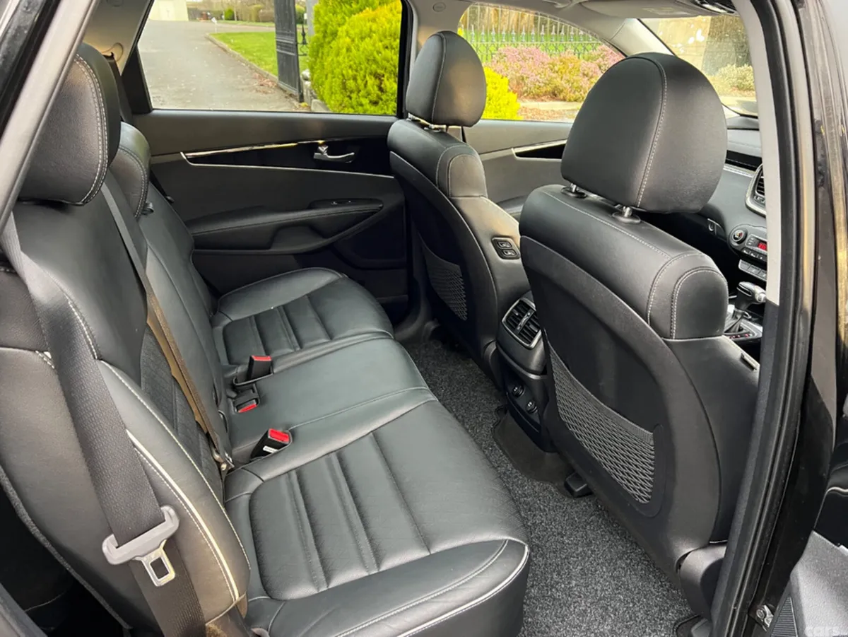 Kia Sorento SUV, Diesel, 2019, Black