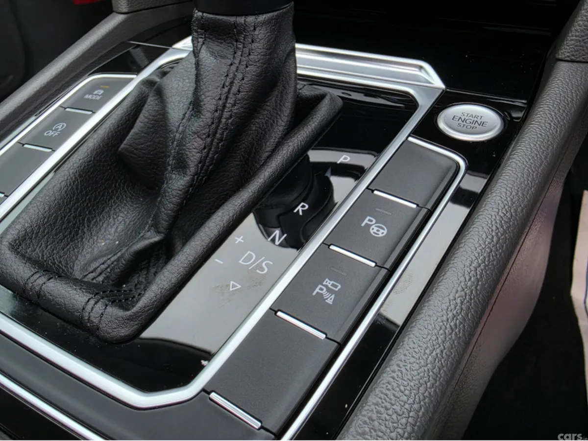 Volkswagen Arteon Saloon, Petrol, 2023, Blue