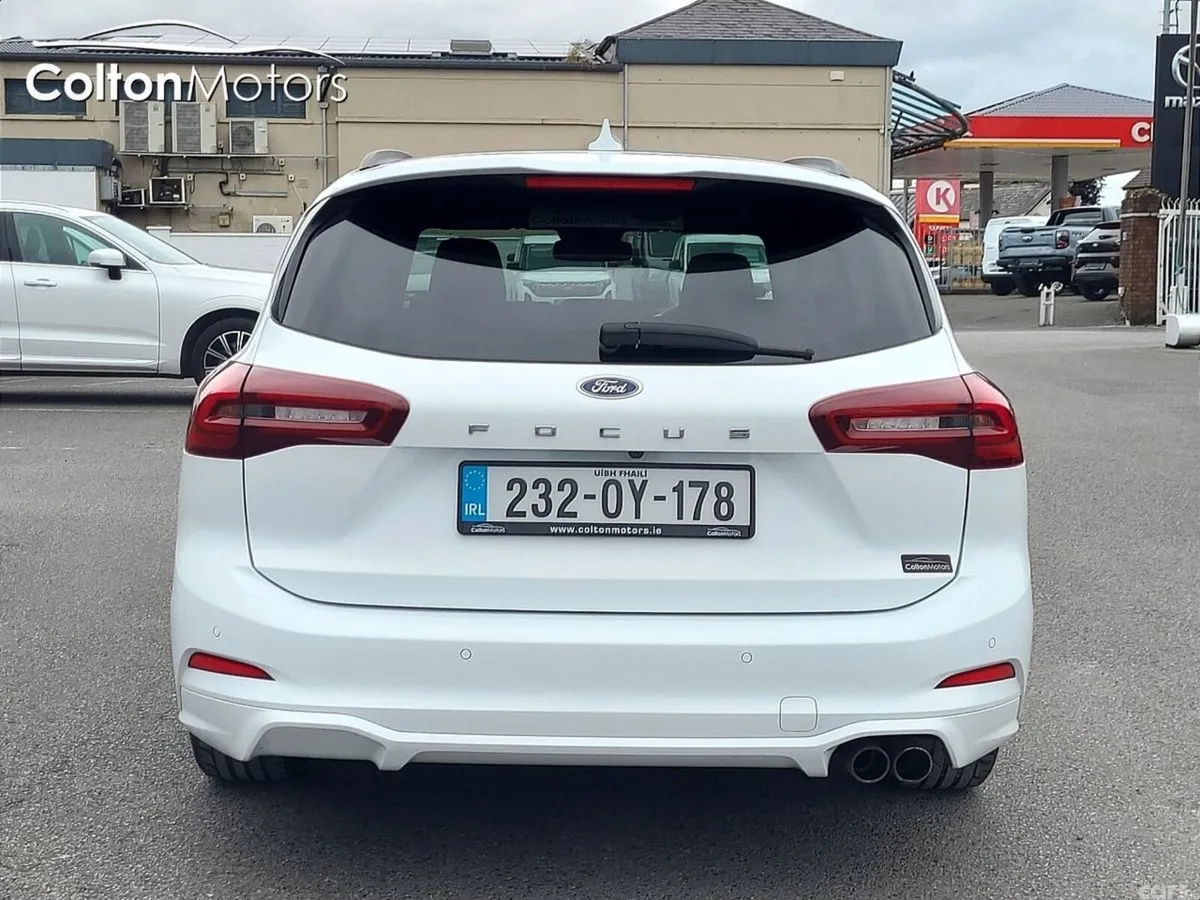 Ford Focus Estate, Petrol, 2023, White