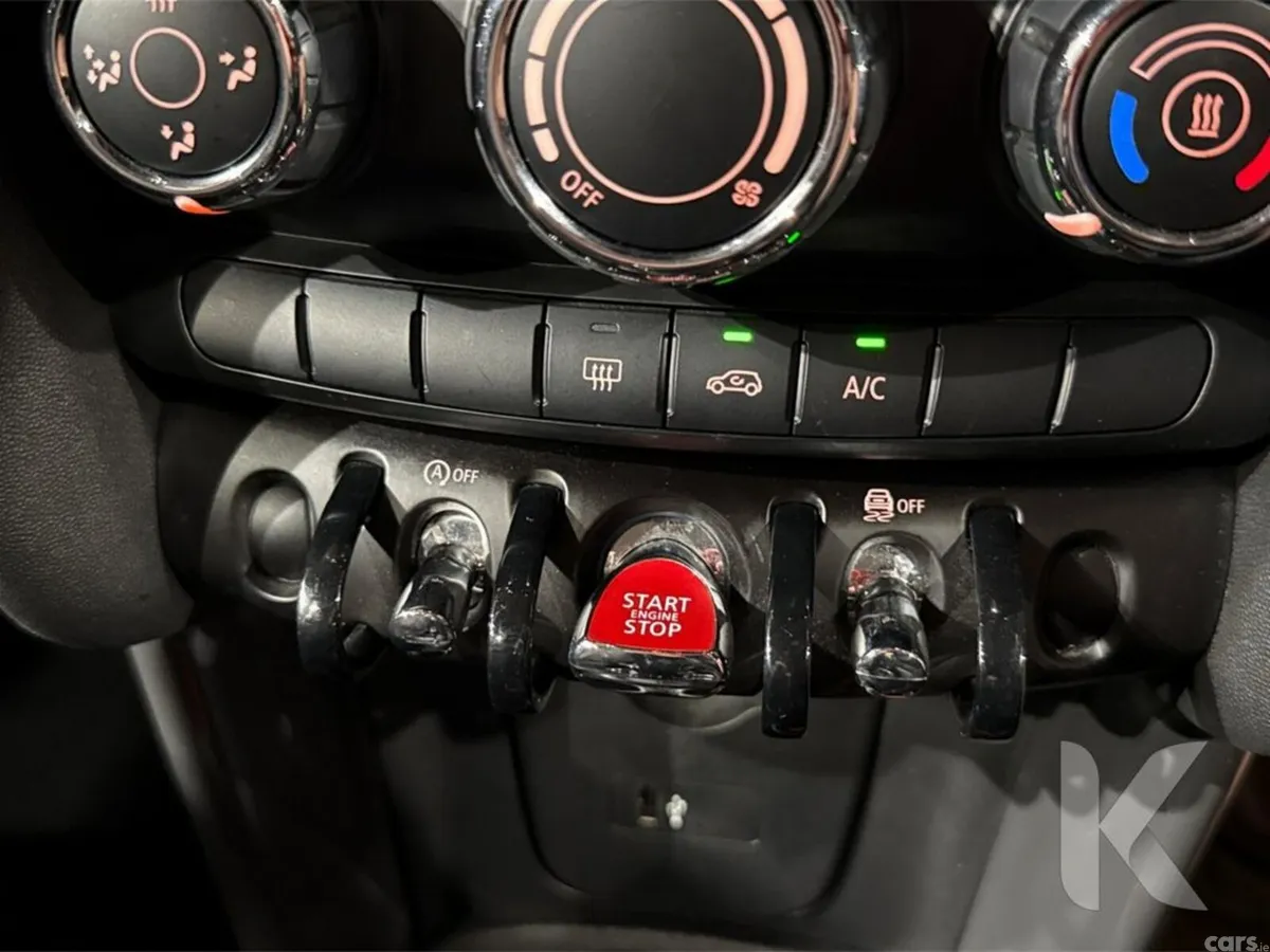 Mini One Hatchback, Petrol, 2019, Red