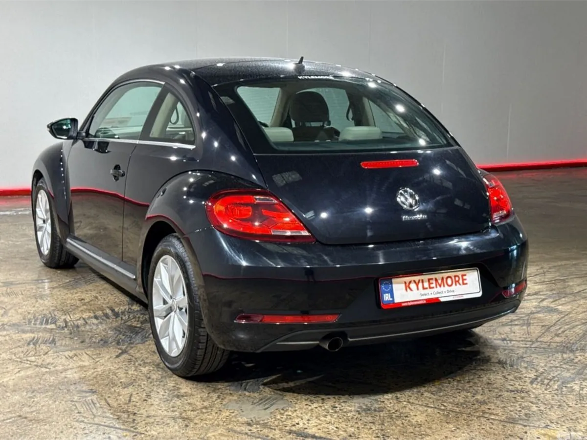 Volkswagen Beetle Hatchback, Petrol, 2017, Black